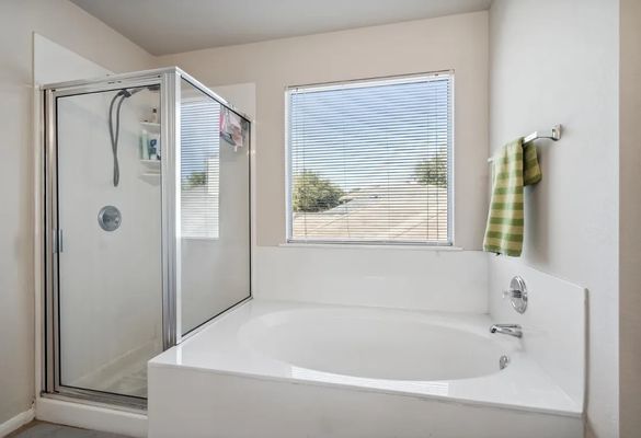 Narrow Glen Pkwy, Austin, TX listing photo