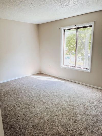 N Hamilton St listing photo