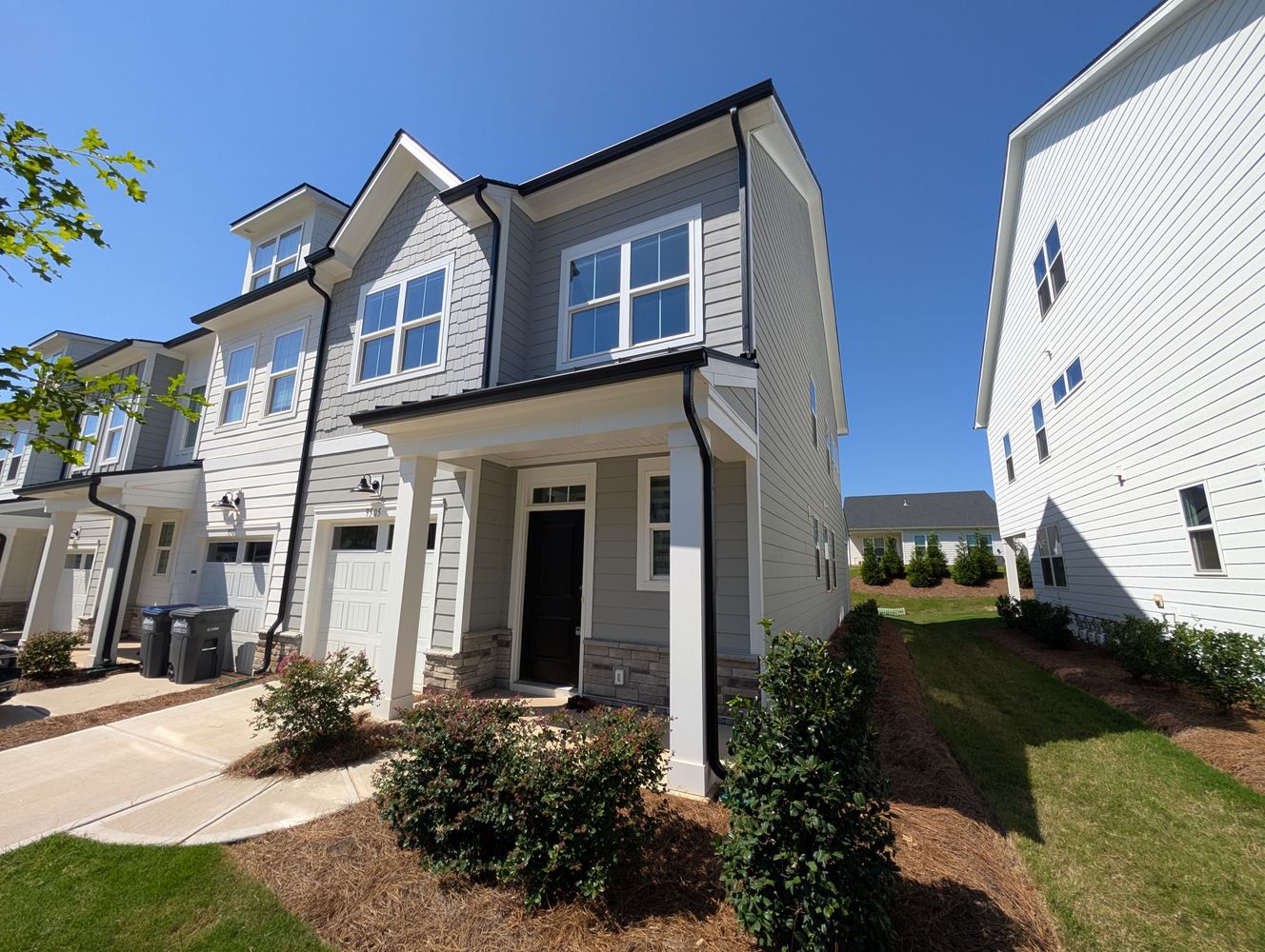 Munsing Dr, Charlotte NC 28269 on Alcove