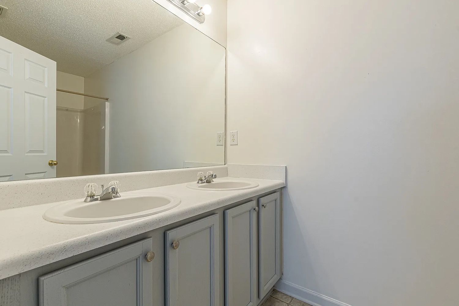 Ginnis Rd, Atlanta GA 30331 on Alcove