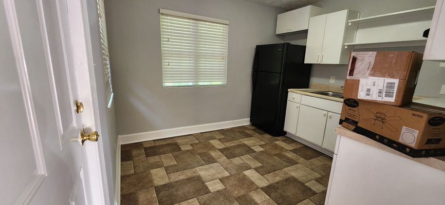 8th St listing photo