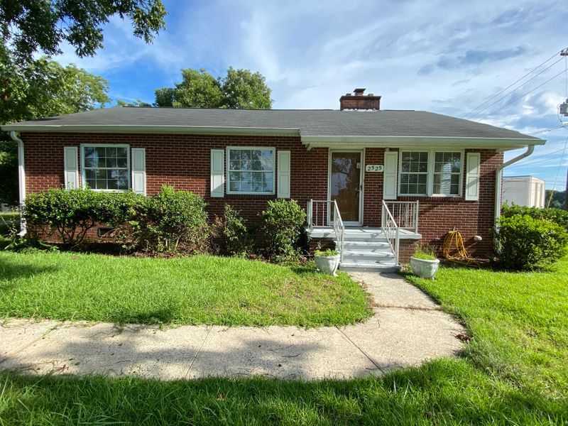 W Franklin Blvd, Gastonia NC 28052 on Alcove