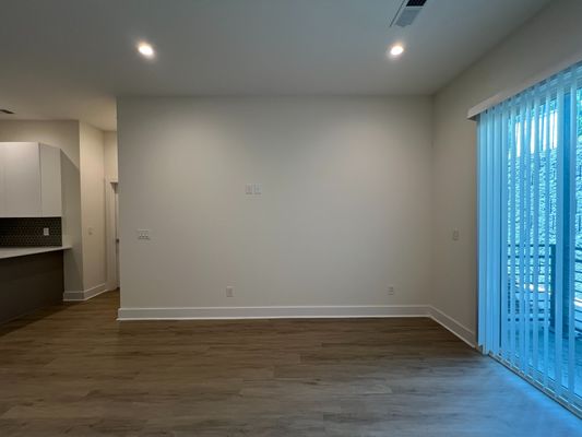 Custer Ave Se listing photo
