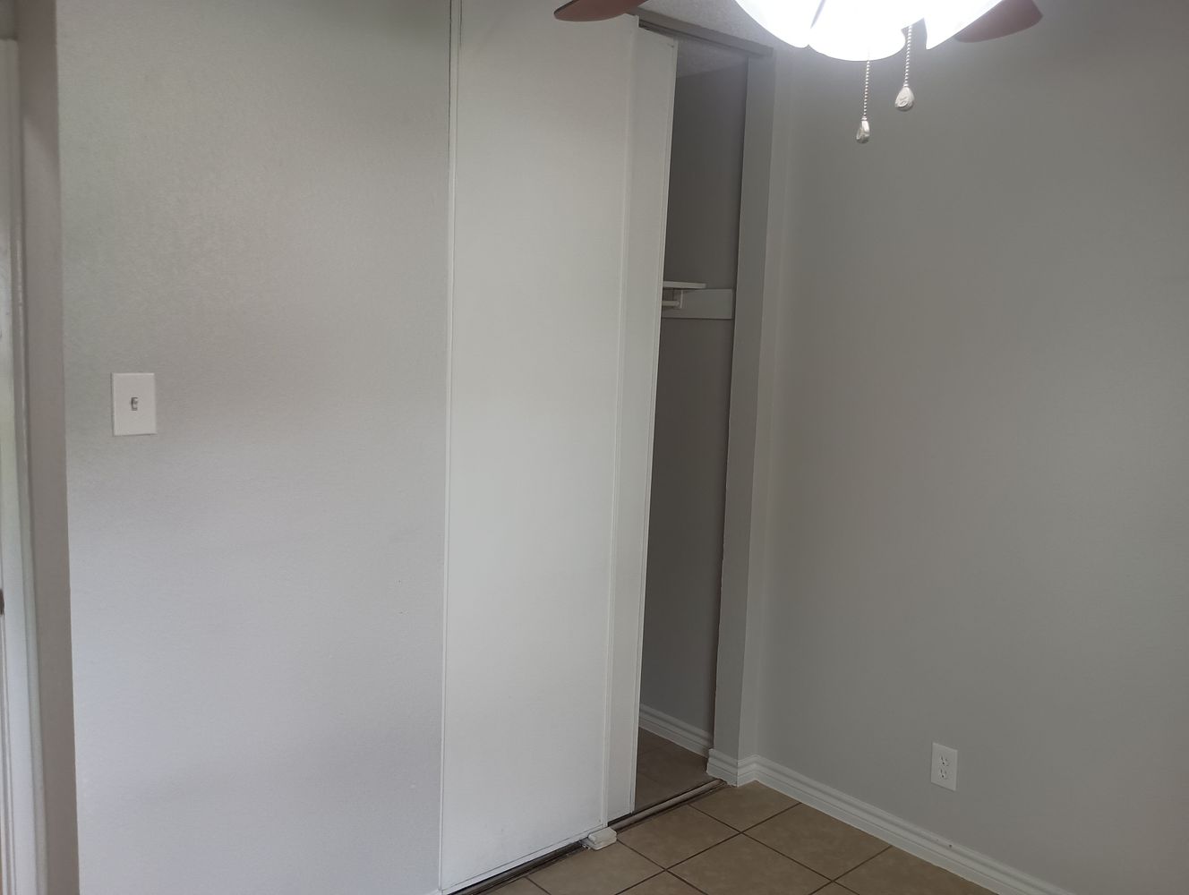 Co-living rooms at Bounty Dr, San Antonio TX 78245 on Alcove