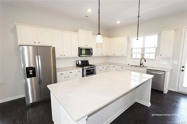 Ainslie Downs St, Charlotte, NC listing photo