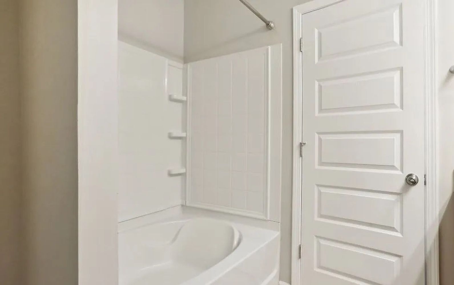 Estes Dr, Atlanta GA 30349 on Alcove