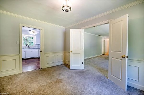 Kinnamon Rd listing photo