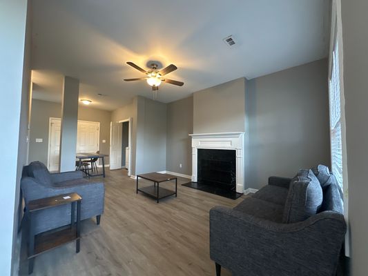 Etheridge Dr Nw listing photo