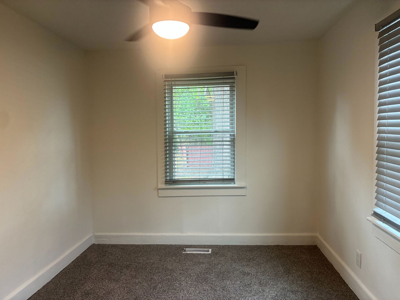 Co-living rooms at Carlton Ave, Raleigh NC 27606 on Alcove