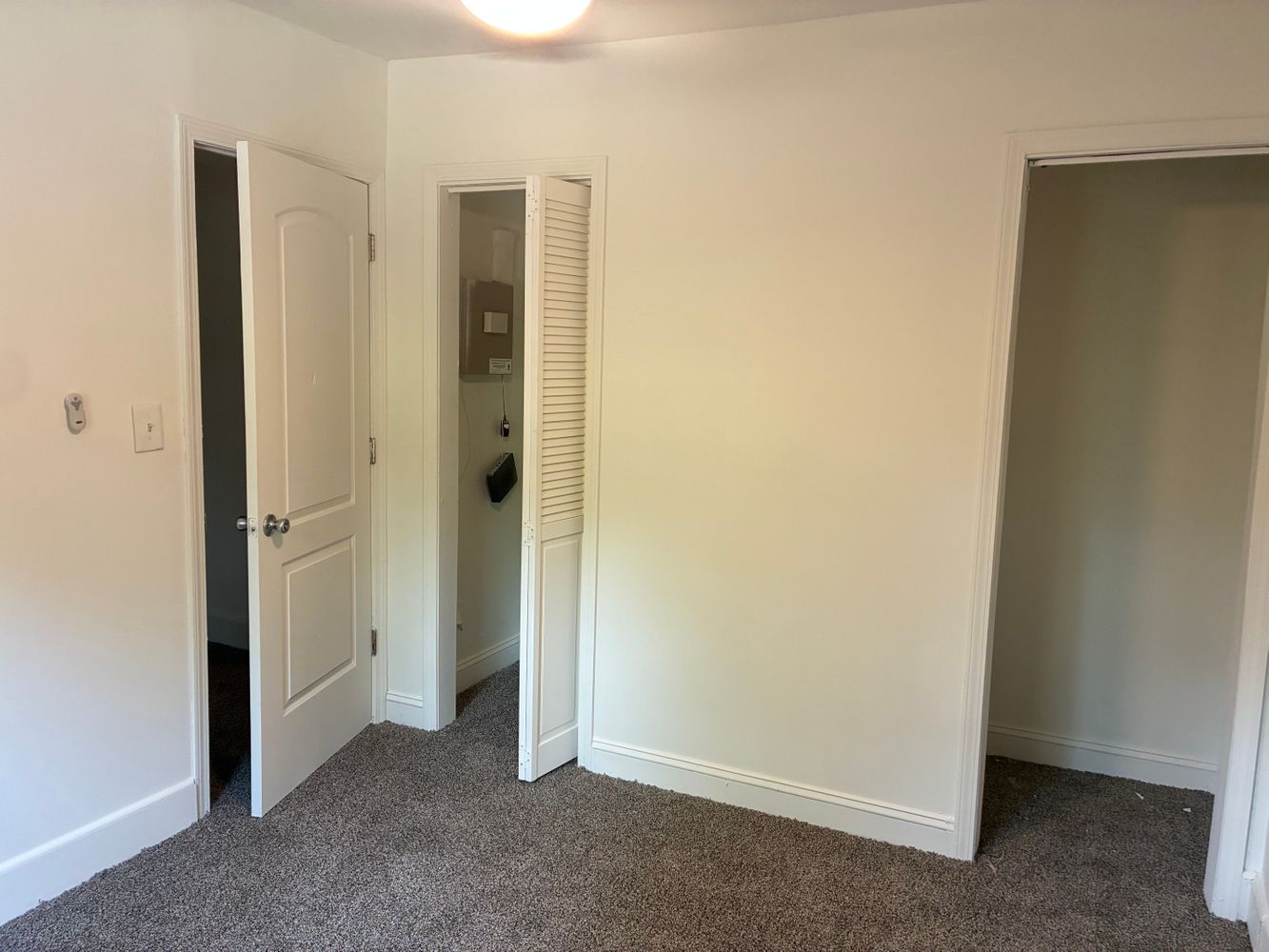 Co-living rooms at Carlton Ave, Raleigh NC 27606 on Alcove