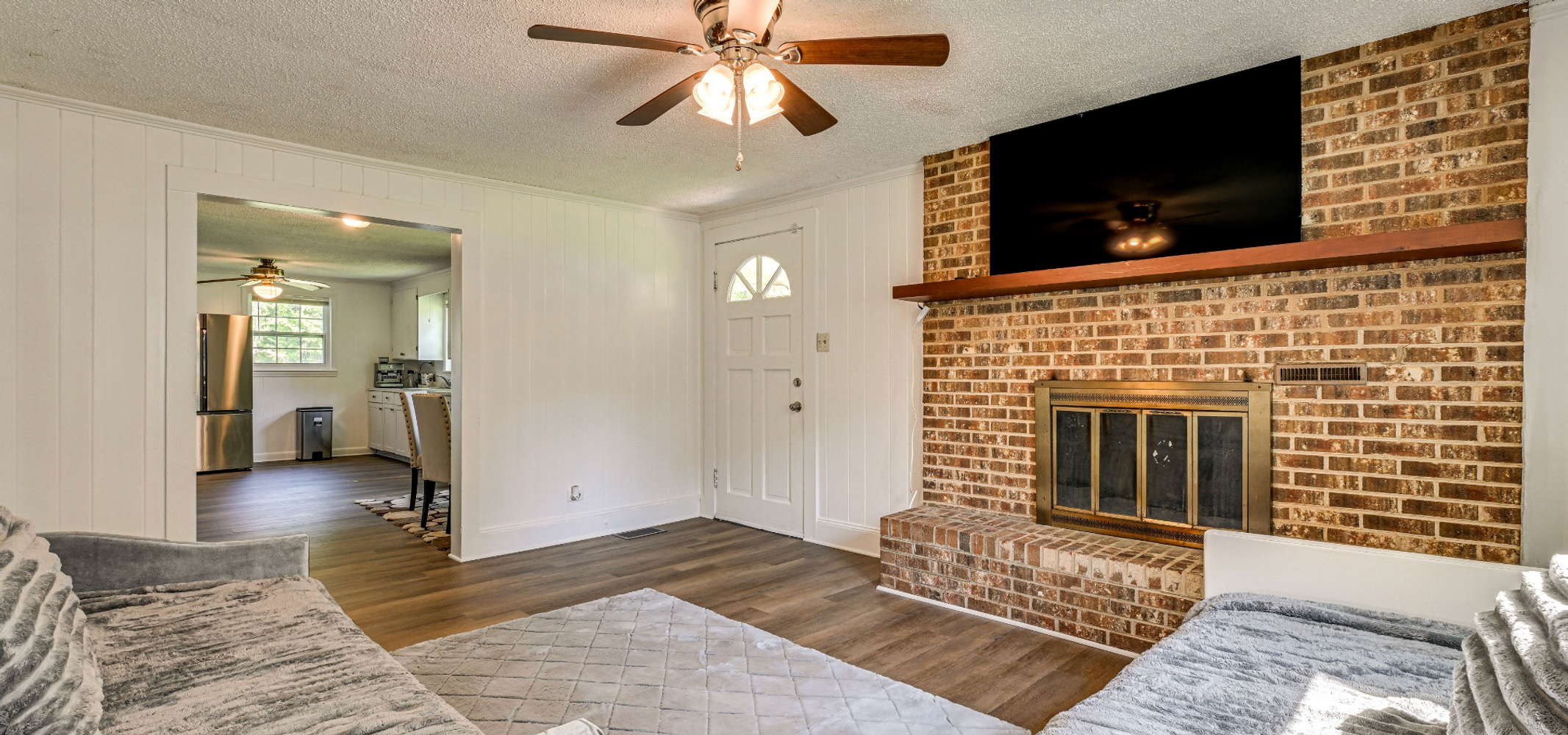 Austin Dr, Charlotte NC 28213 on Alcove