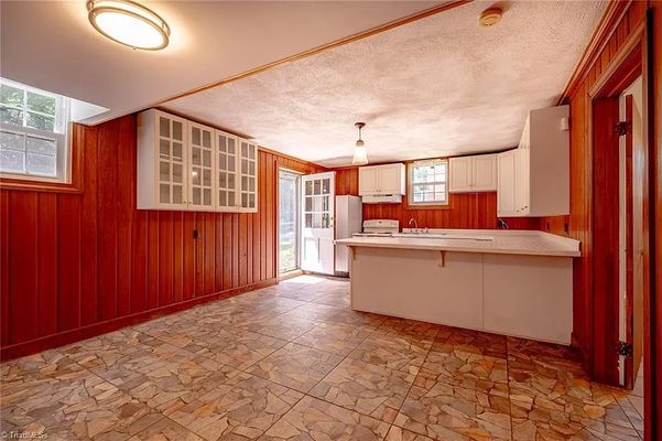 Kinnamon Rd listing photo