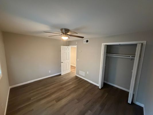 Gresham Park Dr listing photo