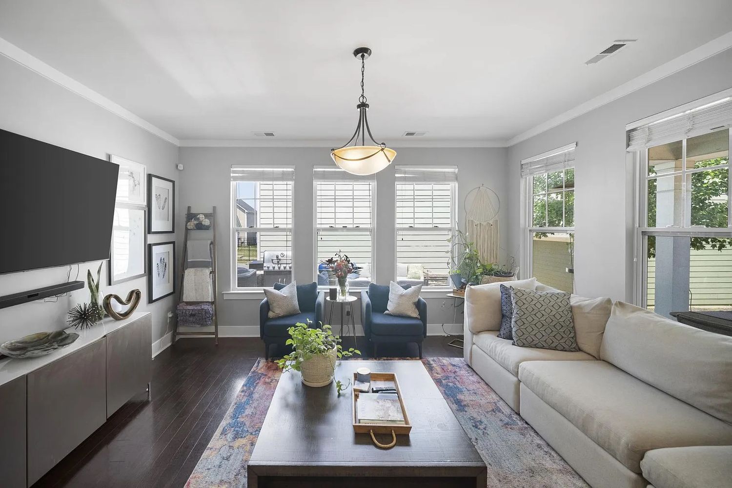 Double Oaks Rd, Charlotte 28206 on Alcove