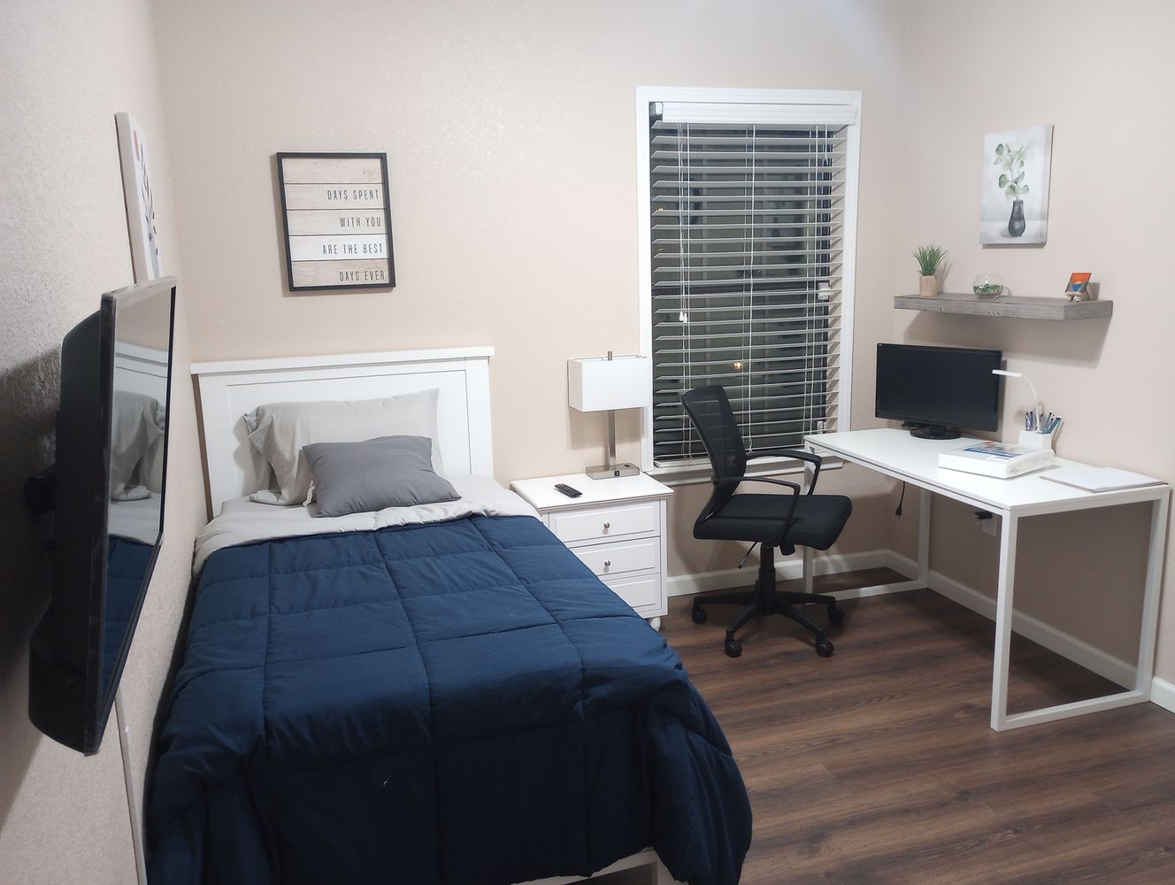 Co-living rooms at Arabian King, Converse TX 78109 on Alcove