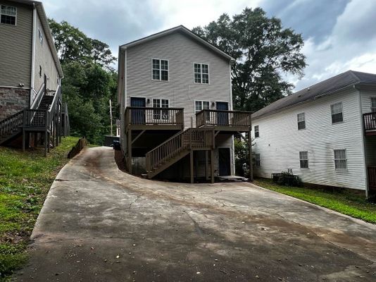 Jones Ave Nw listing photo