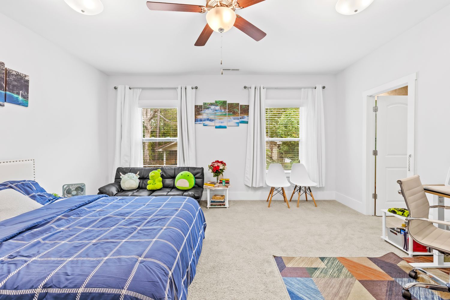 Co-living rooms at Grace Ln, Charlotte NC 28262 on Alcove