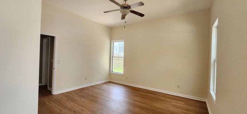 Bolton Rd Nw listing photo