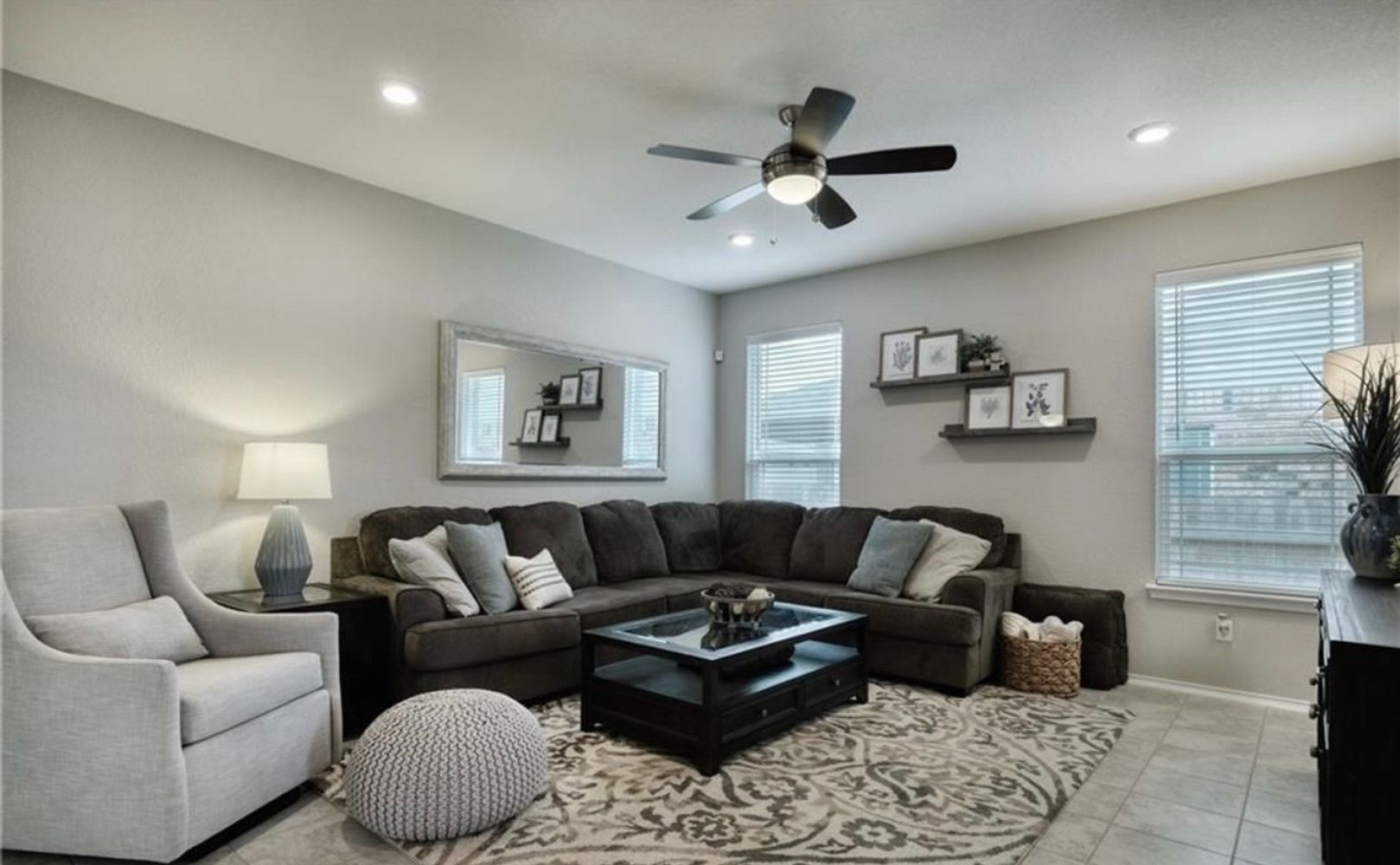 Muenster Dr, Hutto TX 78634 on Alcove