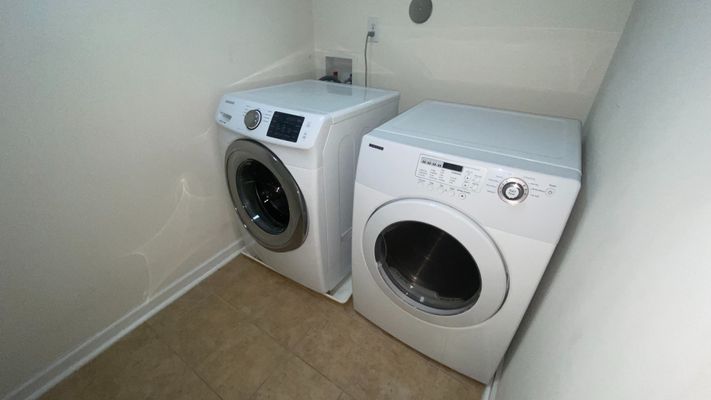 Legendary Ln listing photo