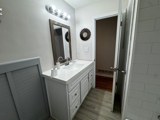 Winthrop Rd listing photo