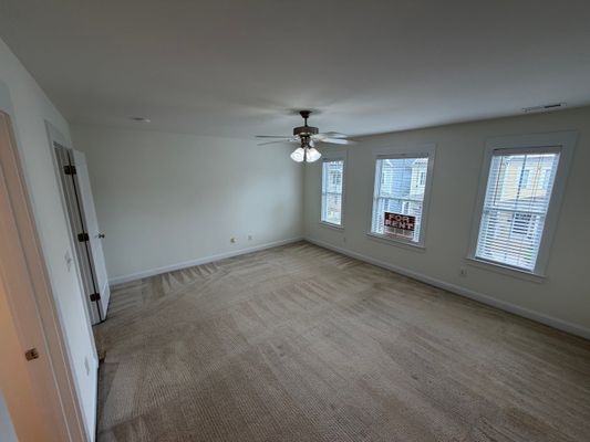 Dubois Court listing photo