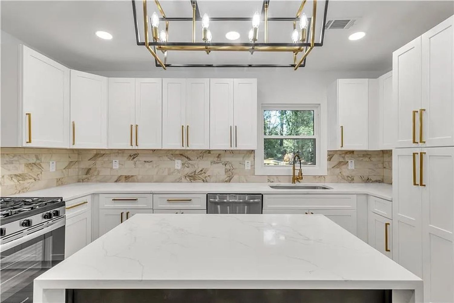 Tilson Rd, Decatur 30032 on Alcove