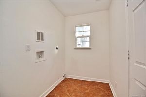 Tom Hunter Rd, Charlotte NC 28213 on Alcove