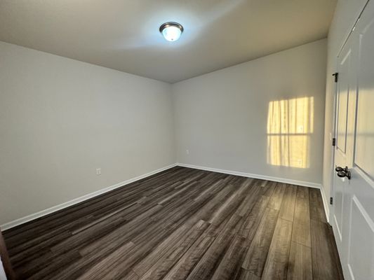 Bedrock Rd listing photo