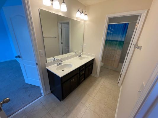 Agnew Dr, Charlotte, NC listing photo