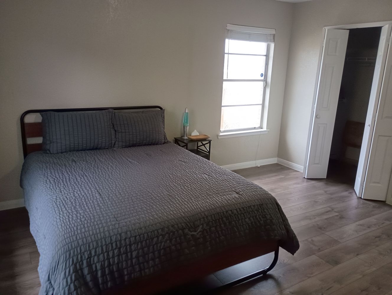 Co-living rooms at N PanAm Expy, San Antonio TX 78208 on Alcove