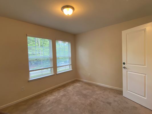 Sharonbrook Dr listing photo