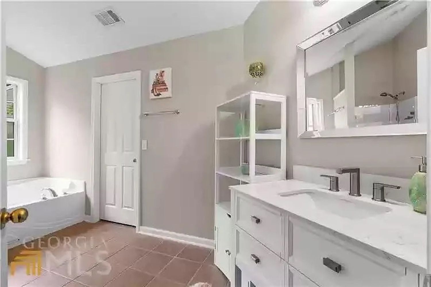 Weller Tr NE, Sugar Hill GA 30518 on Alcove