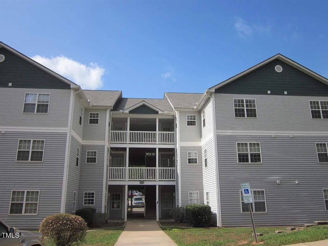 University Woods Rd, Raleigh 27603 on Alcove
