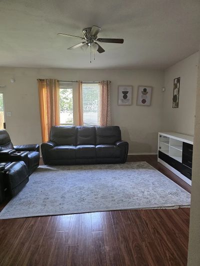 Melanie Ct listing photo