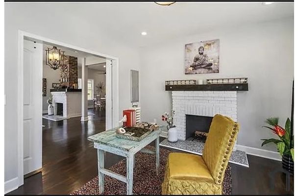 Dill Ave Sw listing photo