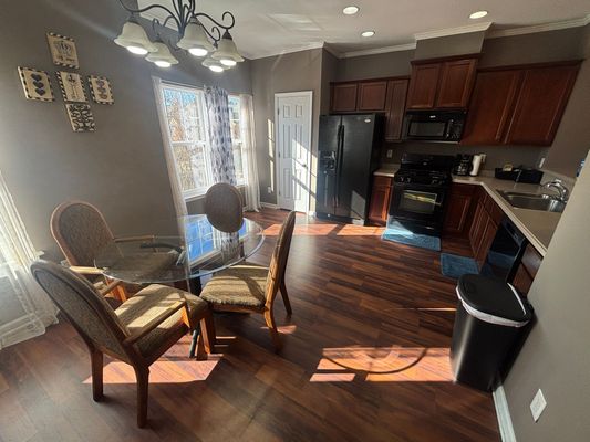 Linden Park Ln listing photo