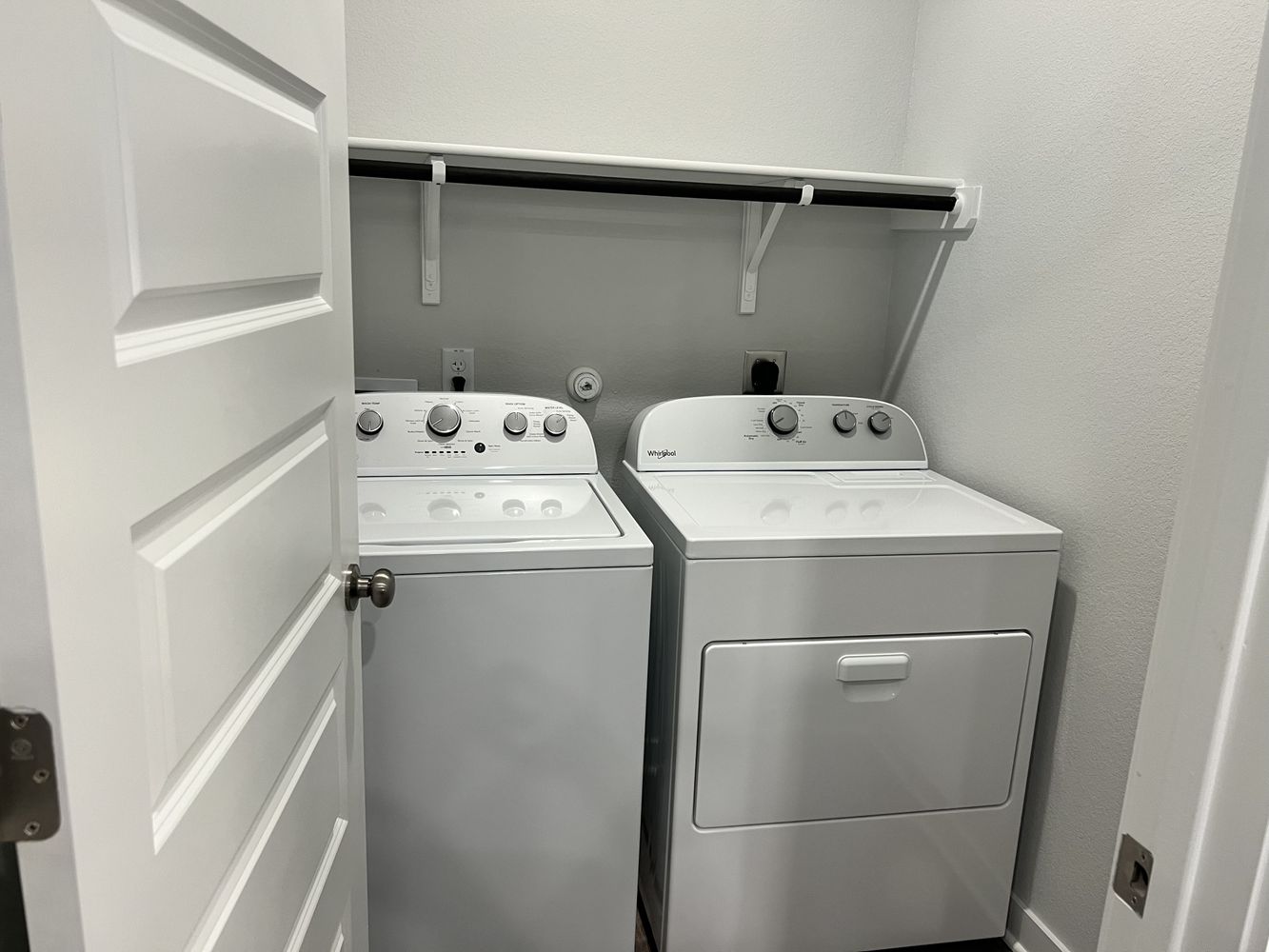 Alice Jay Wy, Round Rock TX 78665 on Alcove