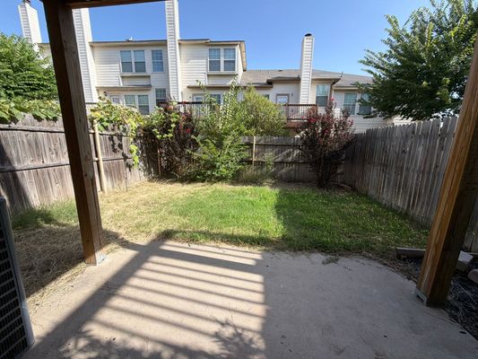 Oceanside Dr listing photo