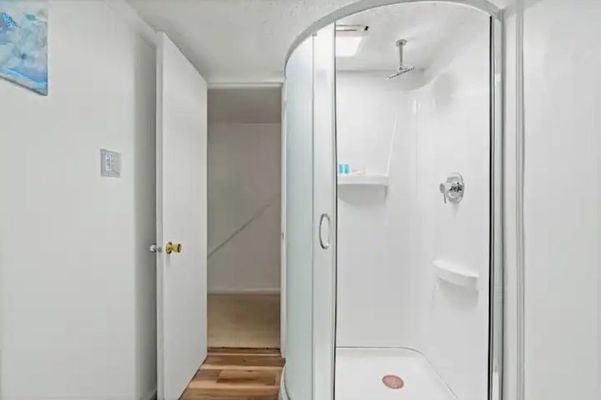 Dixon Dr, Raleigh, NC listing photo