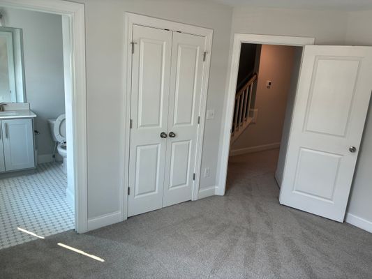 Old Grove Ln listing photo