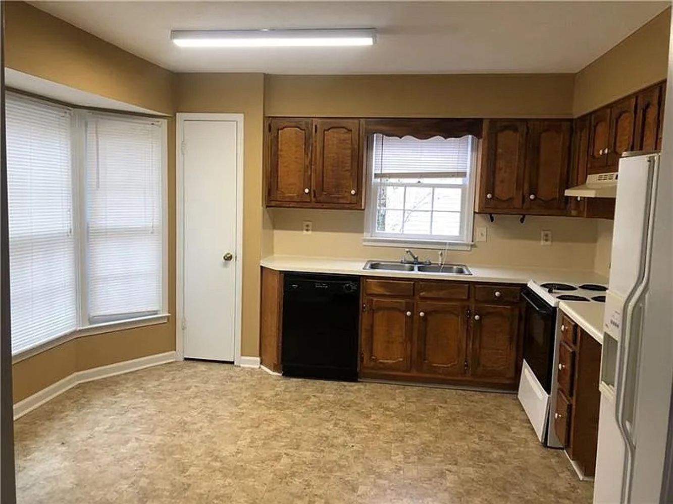 Hillboro Cir SW, Marietta GA 30064 on Alcove