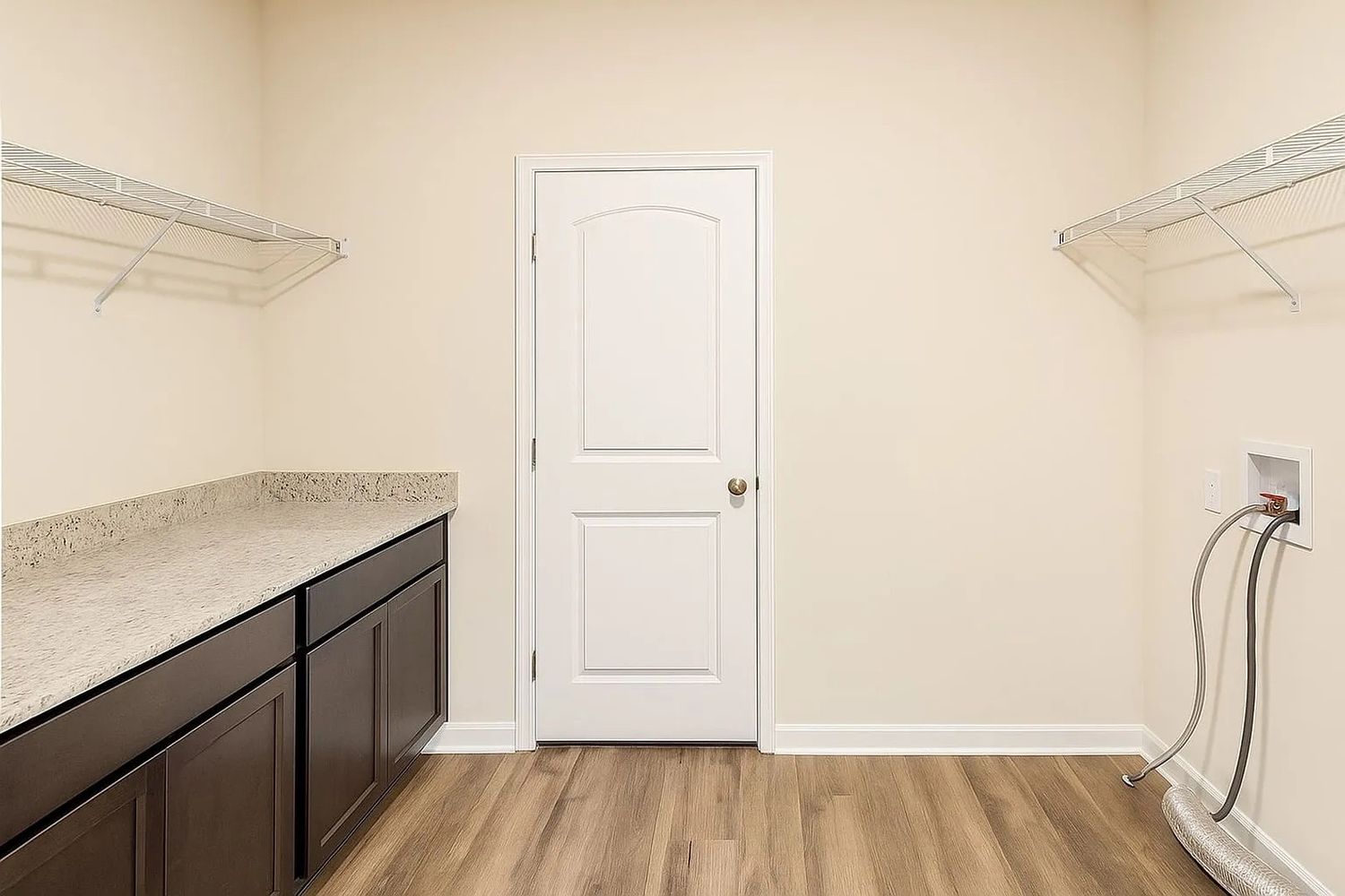 Serena Dr, Ferris TX 75125 on Alcove