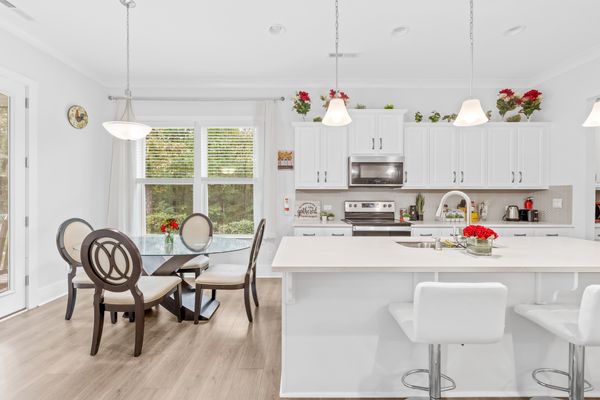 Grace Ln listing photo