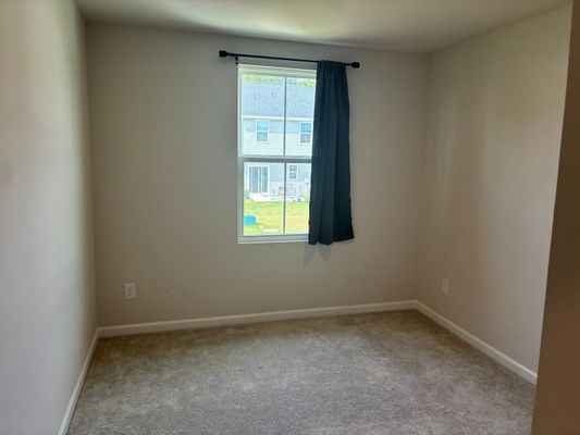 Tarik Ln listing photo