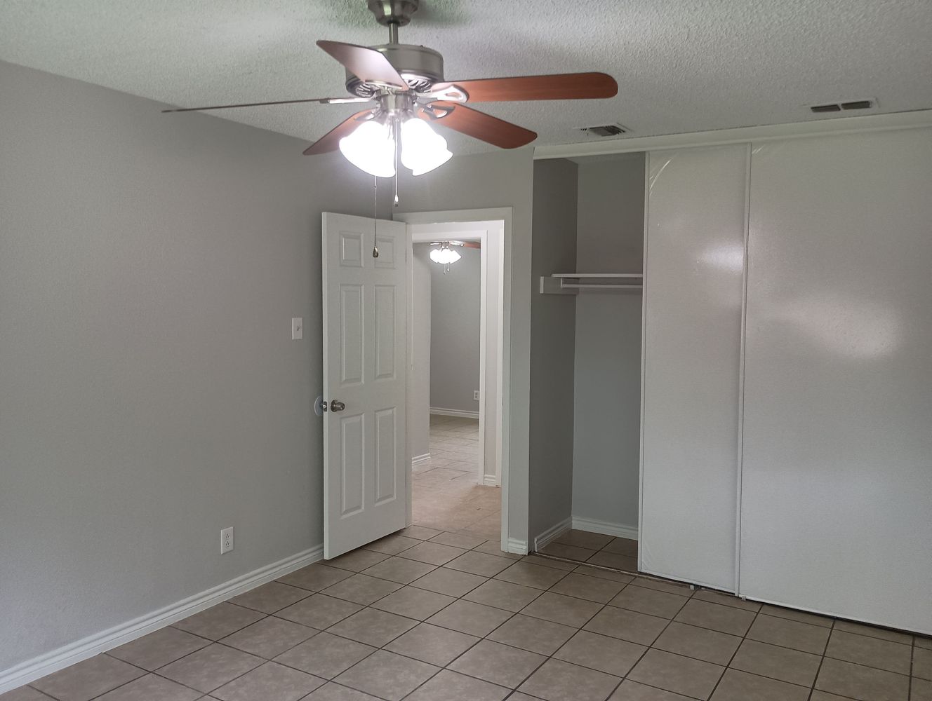 Co-living rooms at Bounty Dr, San Antonio TX 78245 on Alcove