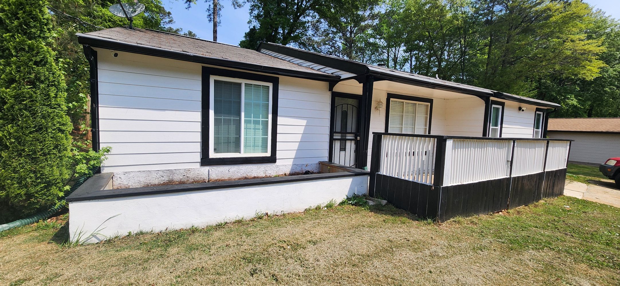 White Oak Trail, Stone Mountain 30088 on Alcove