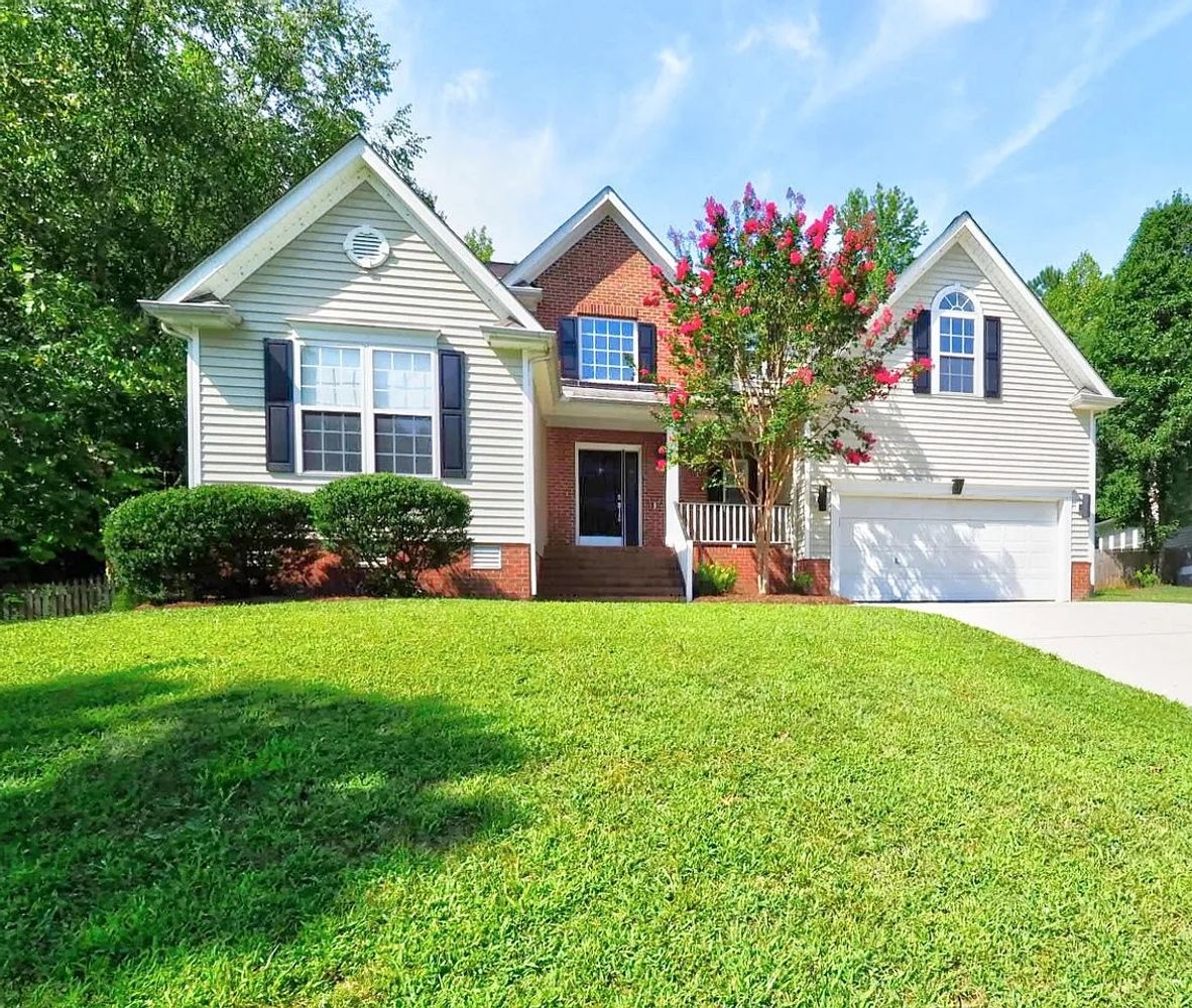 New Parkside Dr, Chapel Hill 27516 on Alcove