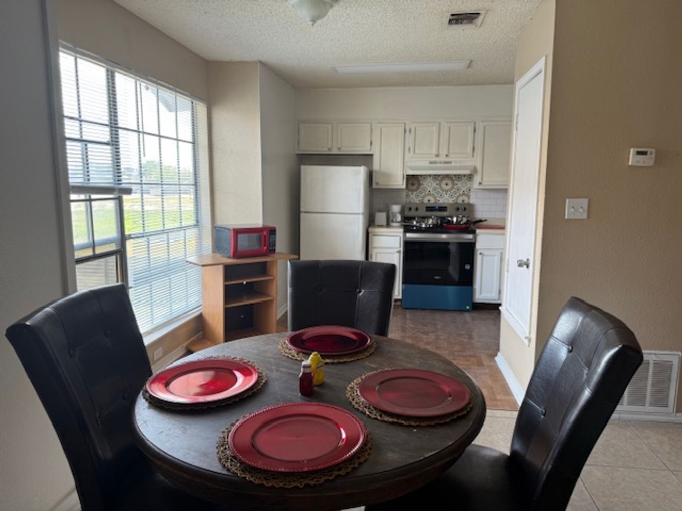 Starcrest Dr, San Antonio 78217 on Alcove