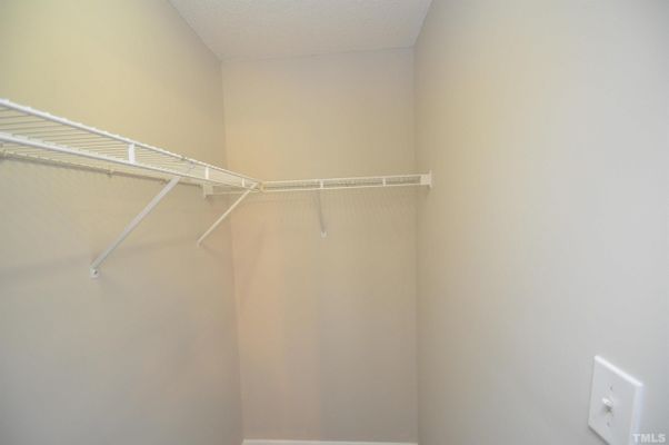 Crab Orchard Dr, Raleigh, NC listing photo